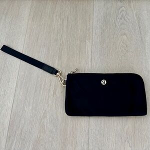 Lululemon black clutch - new without tags